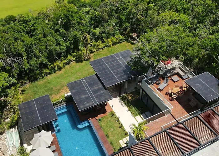 Panther Bay Boutique Hotel