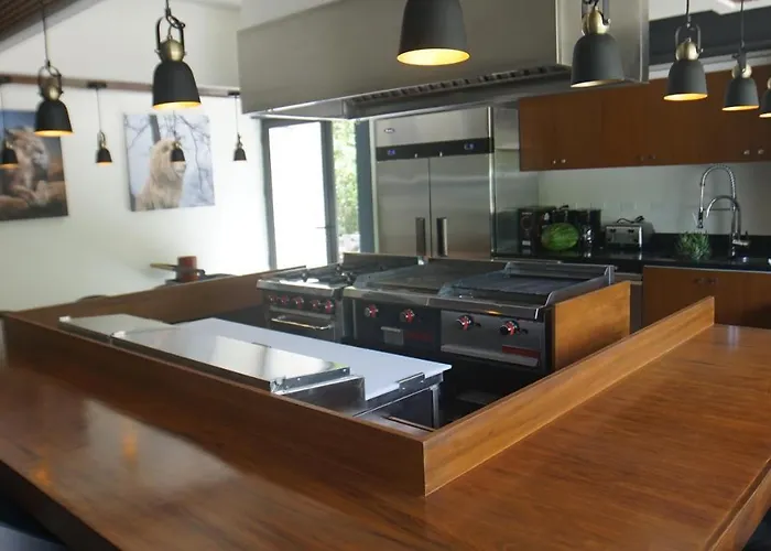 Panther Bay Boutique Hotel
