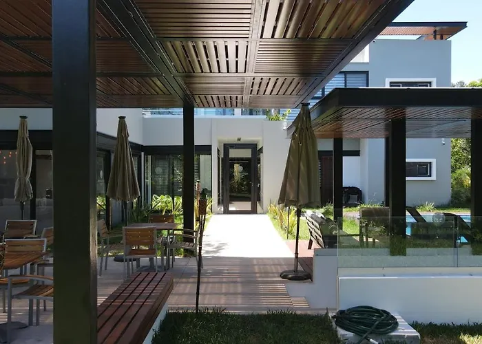 Panther Bay Boutique Hotel