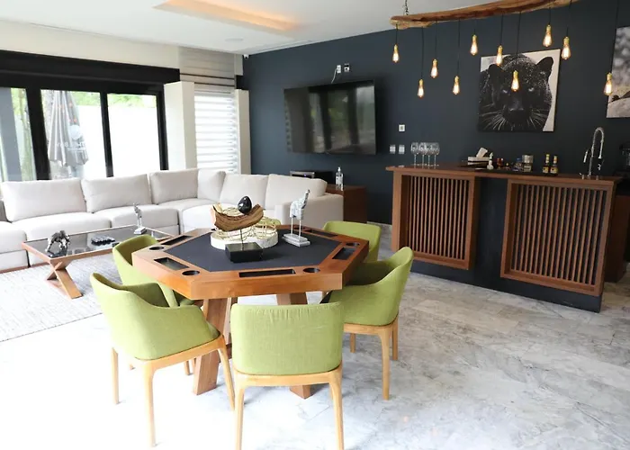 Hotel Panther Bay Boutique 3*
