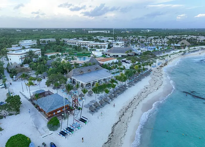 Panther Bay Boutique 3*